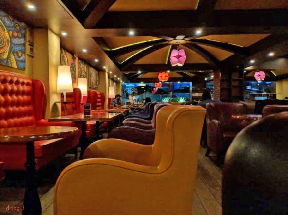 Matteo Coffea, Church Street, Bangalore