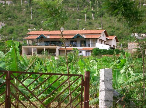 best resorts in bangalore[Silver Oak Farm]