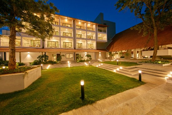 best resorts in bangalore[Signature Club Resort]