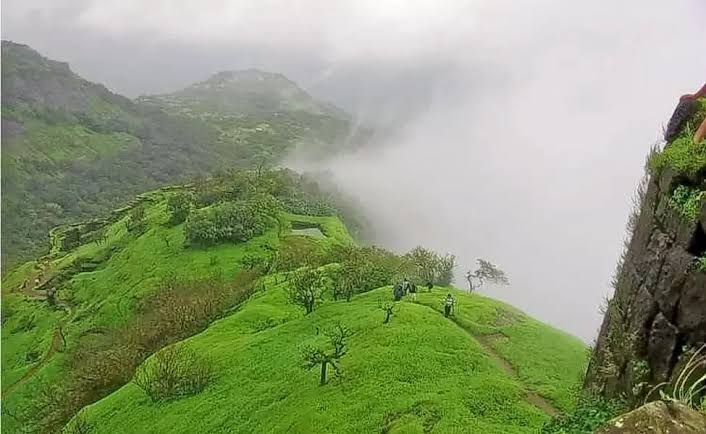 trekking places in Pune[Rajmachi Fort Trek]