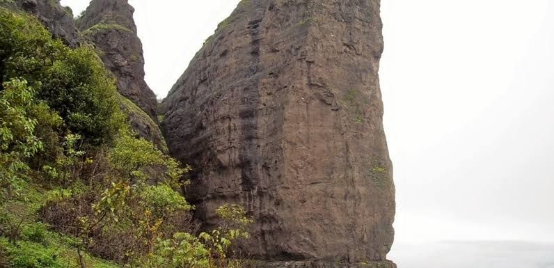trekking places in Pune[Duke's Nose Trek]