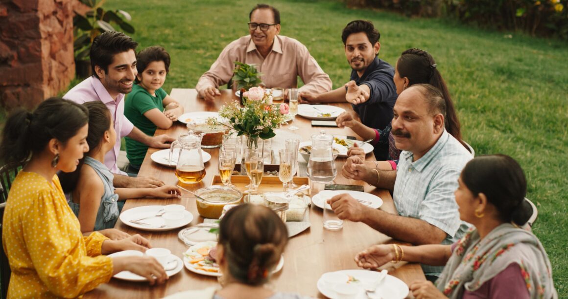 The Art of Hosting an Indian Party: A Fusion of Fun and Tradition 